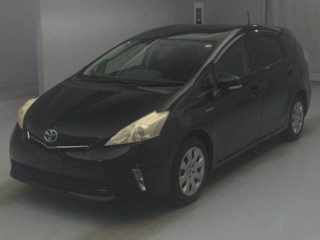 TOYOTA PRIUS — фото