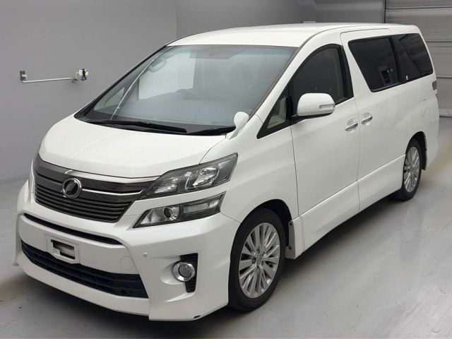 TOYOTA VELLFIRE — фото