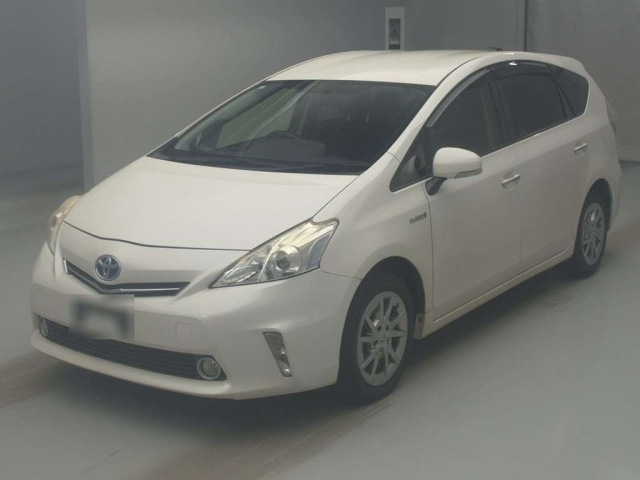 TOYOTA PRIUS — фото
