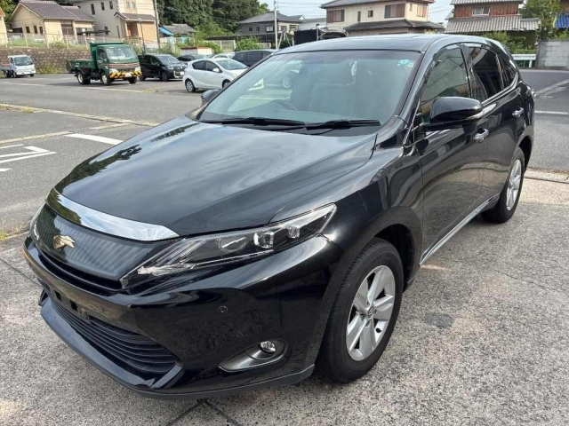 TOYOTA HARRIER — фото