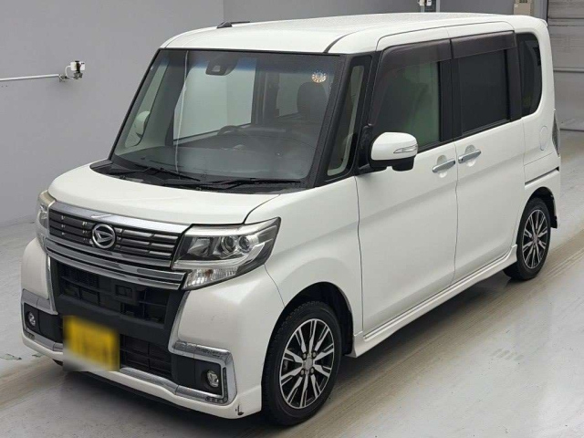 DAIHATSU TANTO — фото