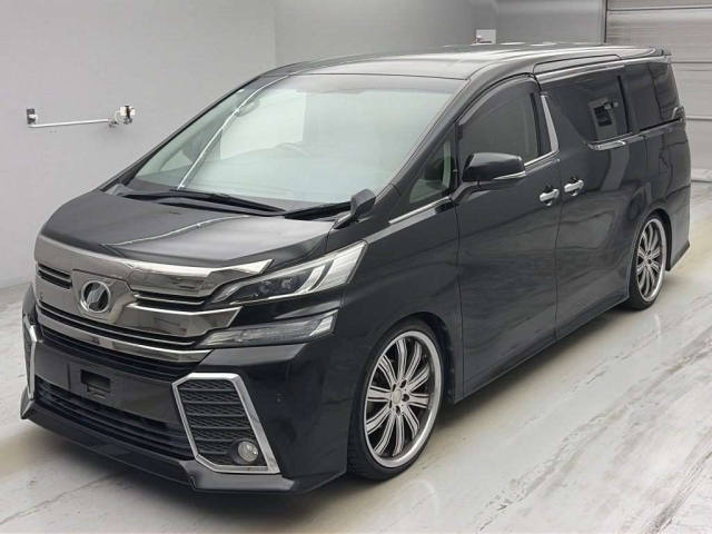 TOYOTA VELLFIRE — фото