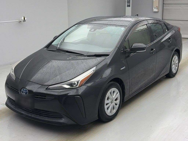TOYOTA PRIUS — фото
