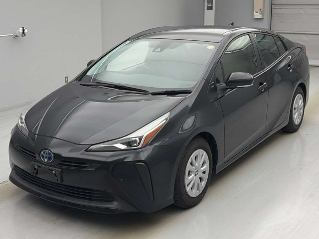 TOYOTA PRIUS — фото
