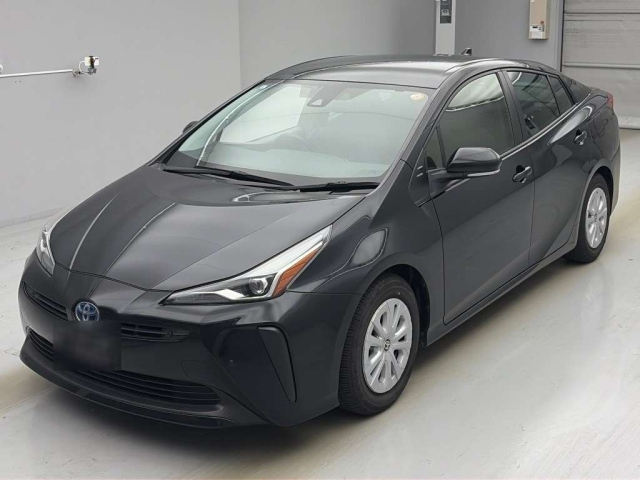 TOYOTA PRIUS — фото