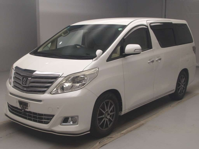 TOYOTA ALPHARD — фото