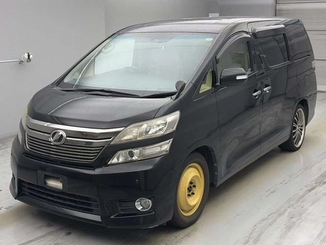 TOYOTA VELLFIRE — фото