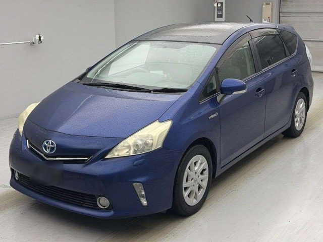 TOYOTA PRIUS — фото