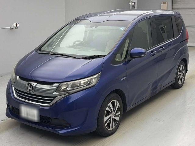HONDA FREED — фото