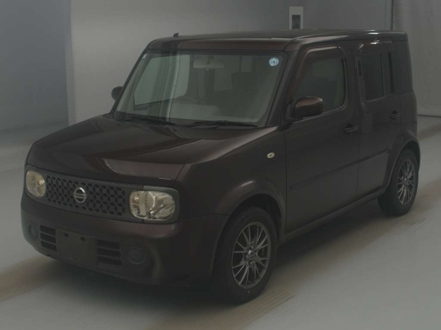 NISSAN CUBE — фото