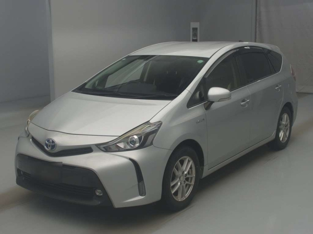 TOYOTA PRIUS — фото