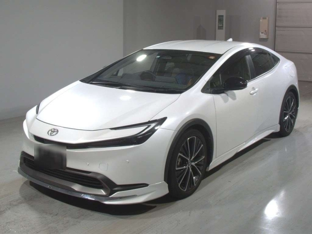 TOYOTA PRIUS — фото