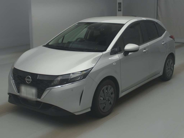 NISSAN NOTE — фото