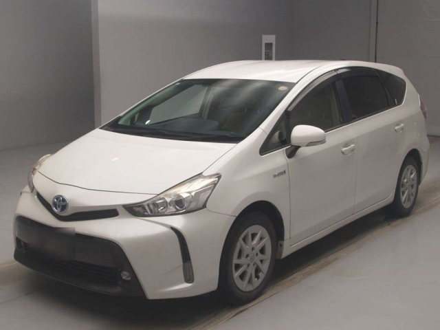 TOYOTA PRIUS — фото