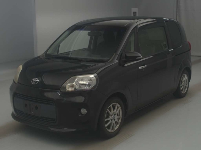 TOYOTA PORTE — фото