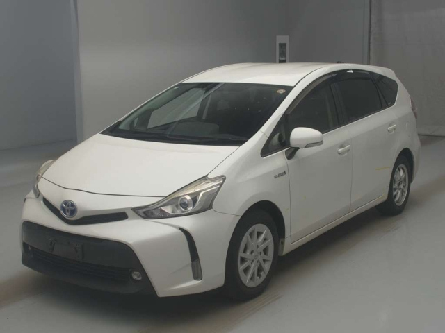 TOYOTA PRIUS — фото