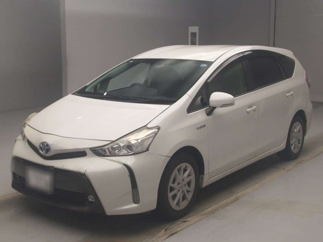 TOYOTA PRIUS — фото