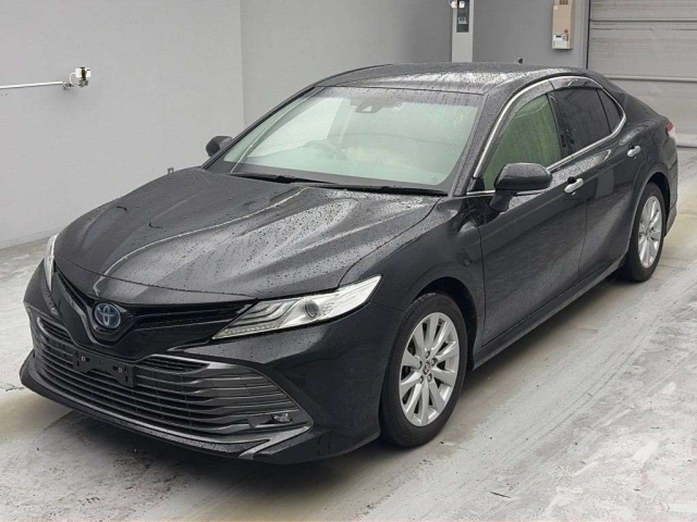 TOYOTA CAMRY — фото