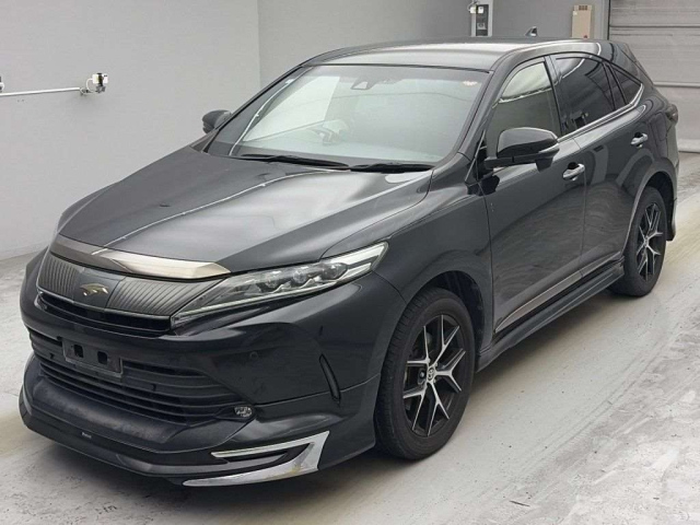 TOYOTA HARRIER — фото