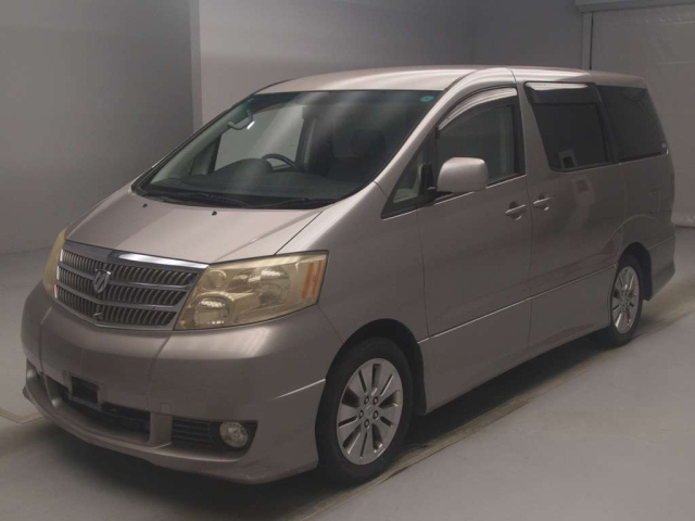 TOYOTA ALPHARD — фото