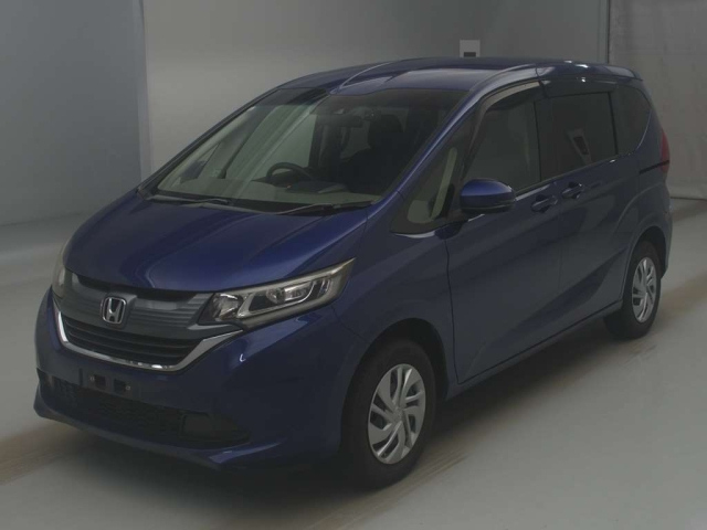 HONDA FREED — фото