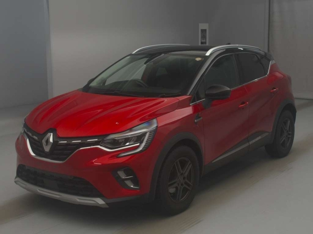 RENAULT CAPTUR — фото