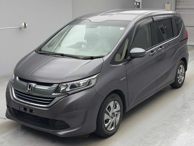 HONDA FREED — фото