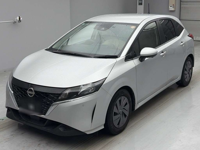 NISSAN NOTE — фото