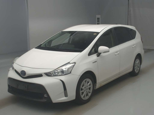 TOYOTA PRIUS — фото