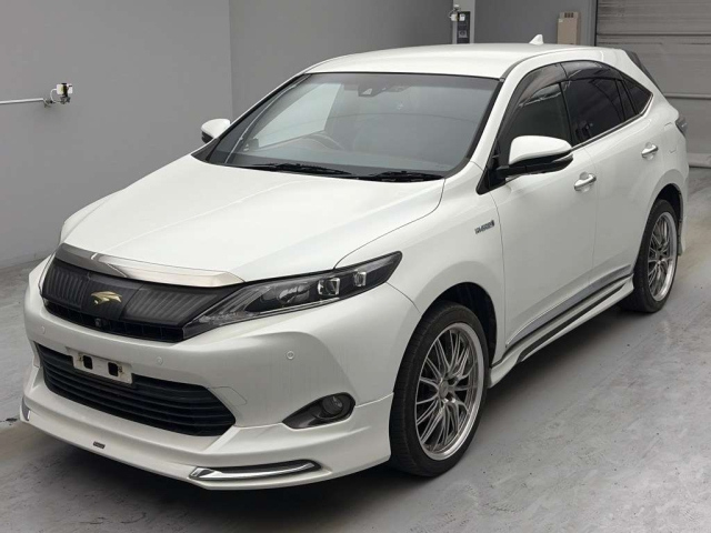 TOYOTA HARRIER — фото