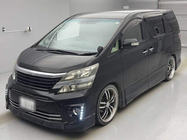 TOYOTA VELLFIRE — фото