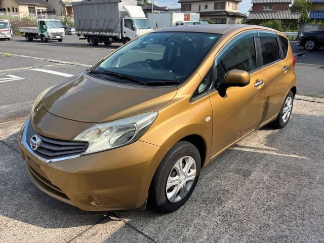 NISSAN NOTE — фото