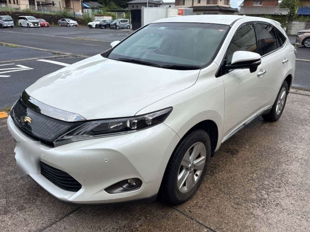 TOYOTA HARRIER — фото