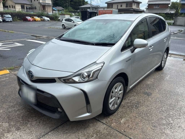 TOYOTA PRIUS — фото