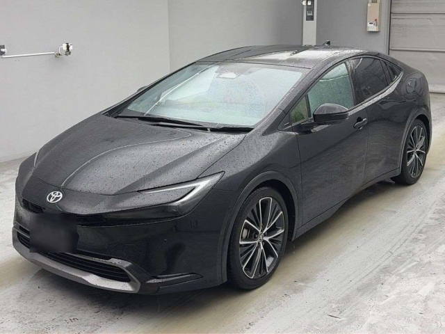 TOYOTA PRIUS — фото