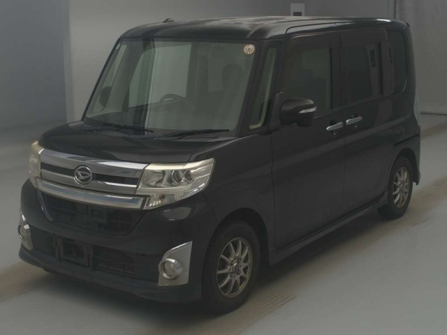 DAIHATSU TANTO — фото