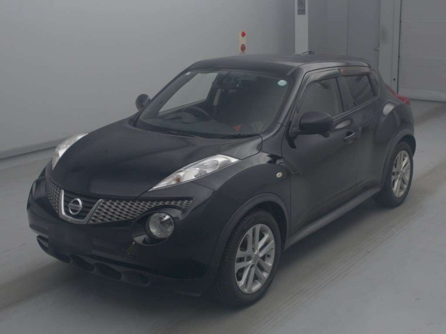 NISSAN JUKE — фото