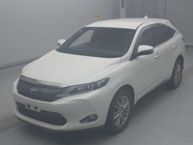 TOYOTA HARRIER — фото