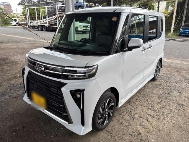 DAIHATSU TANTO — фото
