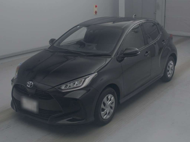 TOYOTA YARIS — фото