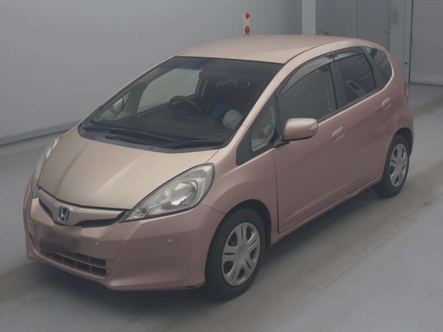 HONDA FIT — фото