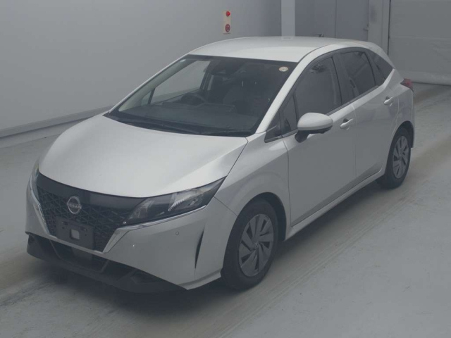 NISSAN NOTE — фото