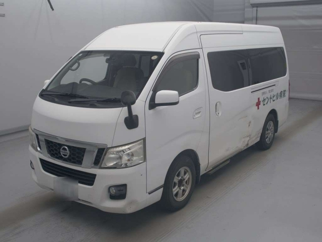 NISSAN CARAVAN — фото