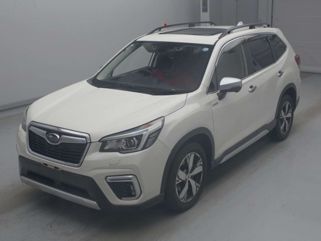SUBARU FORESTER — фото