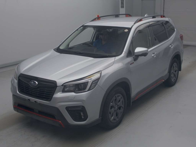 SUBARU FORESTER — фото