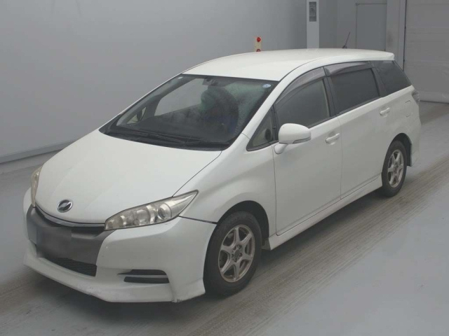 TOYOTA WISH