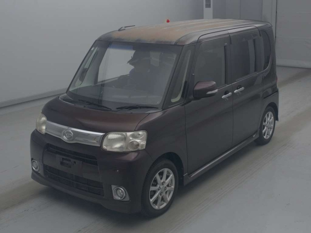 DAIHATSU TANTO — фото