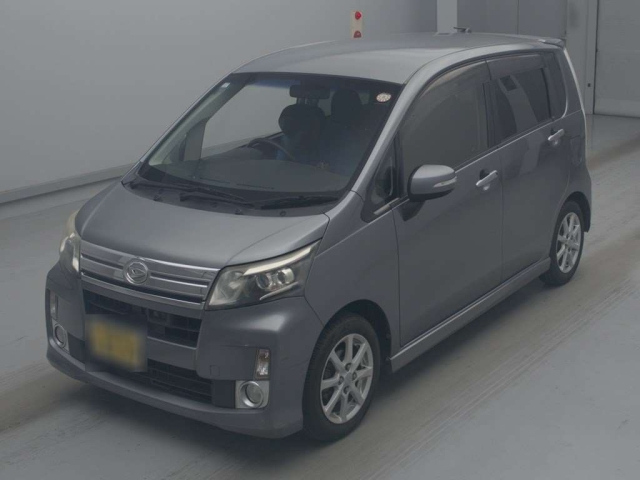 DAIHATSU MOVE — фото
