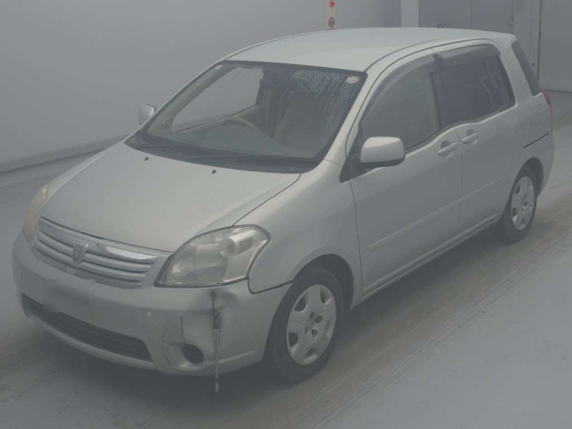 TOYOTA RAUM