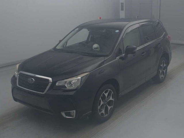 SUBARU FORESTER — фото